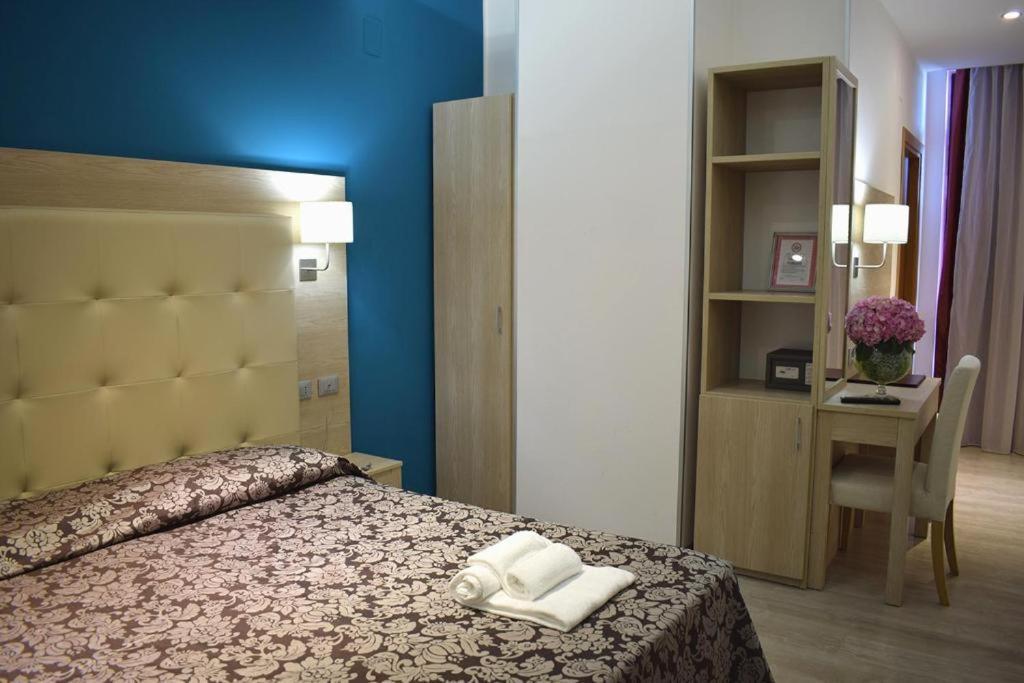 Baffo Rosso Hotel 3*