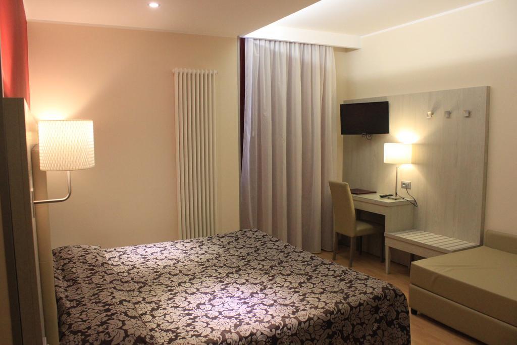 Hotel Baffo Rosso