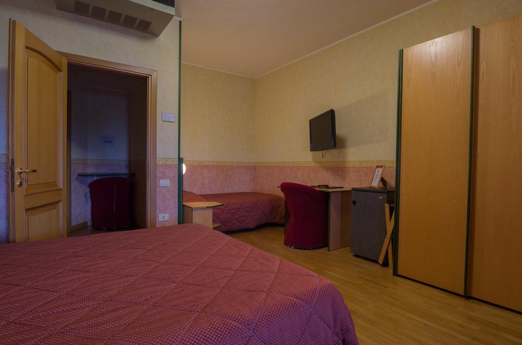Baffo Rosso Hotel