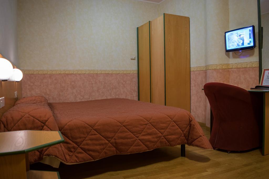 Baffo Rosso Hotel Alba Adriatica