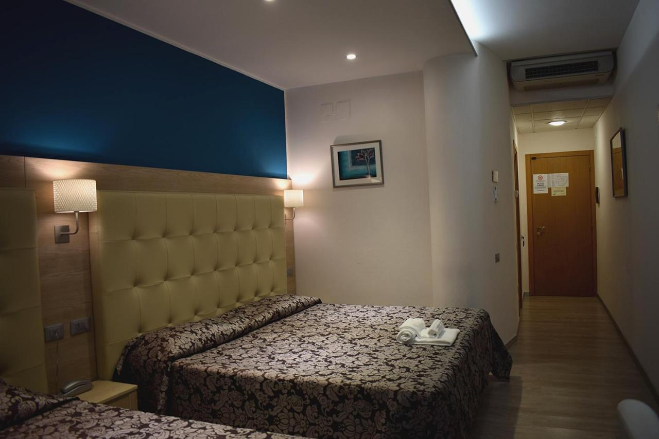 Hotel Baffo Rosso 3*